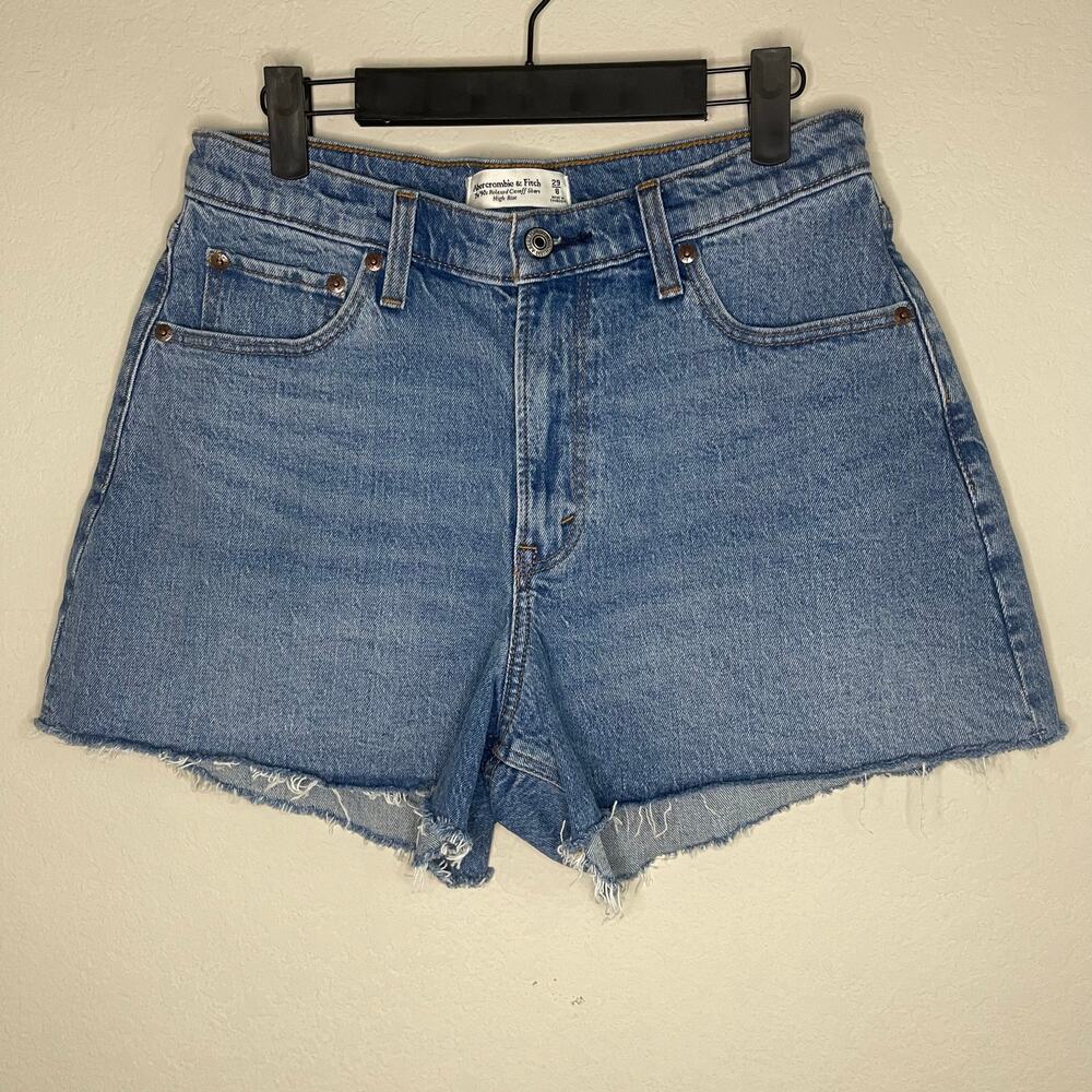 Abercrombie & Fitch Curve Love The 90s Relaxed Cutoff Short High Rise Size 29/8